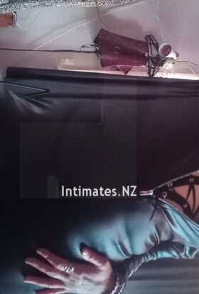 Verg - Female - Escort in 53 - Natural beauty