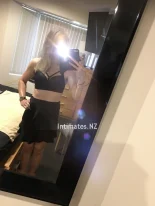Paris - Stunning New Zealand beauty available in Auckland CBD, Auckland - Soft lighting effect