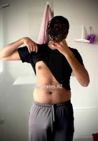 Hard@D - 26 y/o companion with styled Black hair