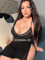 Natalia - Dazzling escort, 28, known for her Black hair and captivating charm - Stylish composition